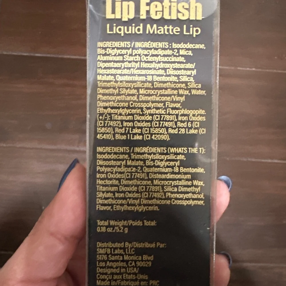 Scott Barnes Lip Fetish